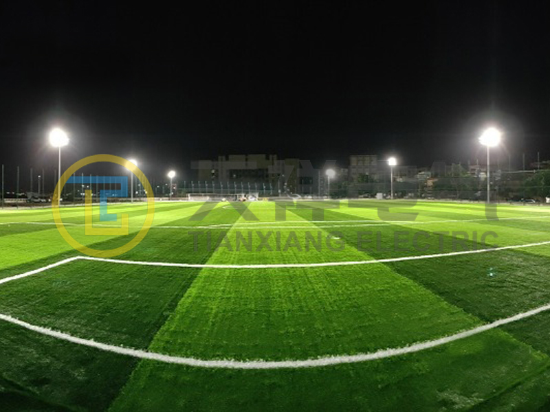 Outdoor sports venue lighting