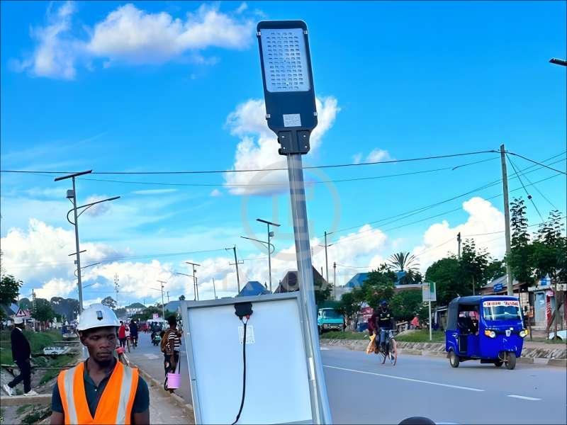 Solar street light，LED street light，Street lamp，Solar powered street light，Steel light pole