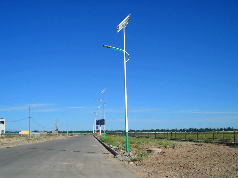 What are the causes of solar street lamp failure?