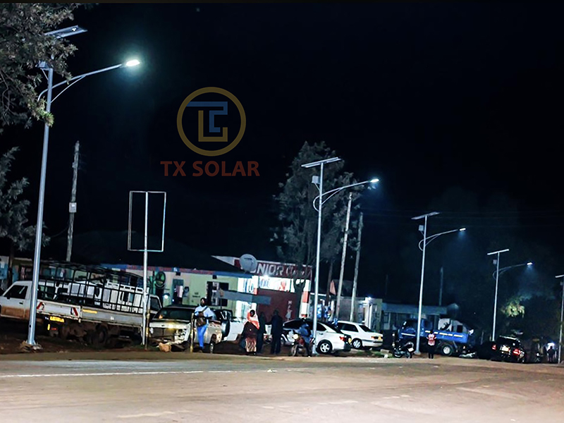 Tanzanian No.5 B lamp (1)